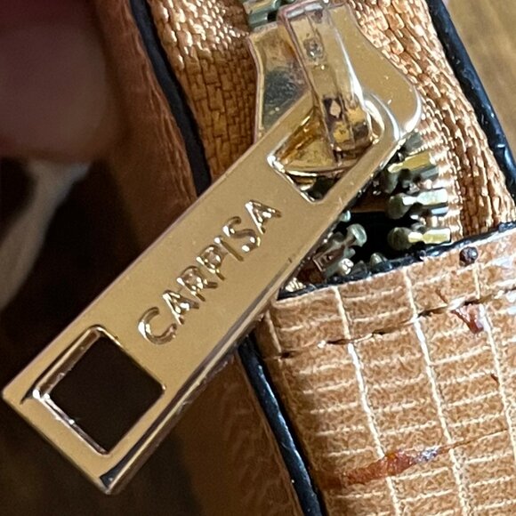 Carpisa - Coin purse with key chain - Picture 7 of 10